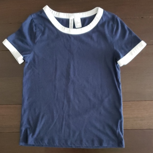 H&M Tops - WOMEN'S H&M DIVIDED NAVY BLUE & WHITE BASIC TEE